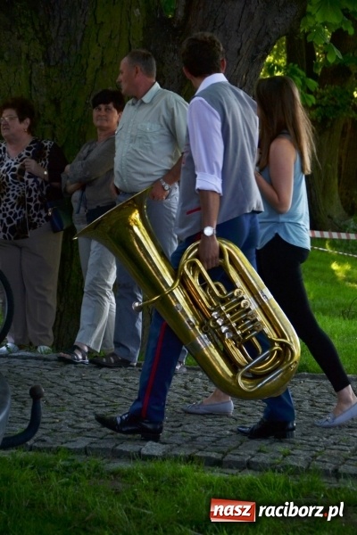 Zdjęcie w galerii na portalu naszraciborz.pl: Majowy festyn przy zamku w Chałupkach  wiadomości z regionu