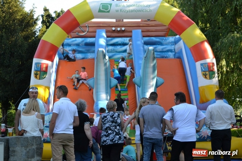 Zdjęcie w galerii na portalu naszraciborz.pl: Majowy festyn przy zamku w Chałupkach  wiadomości z regionu
