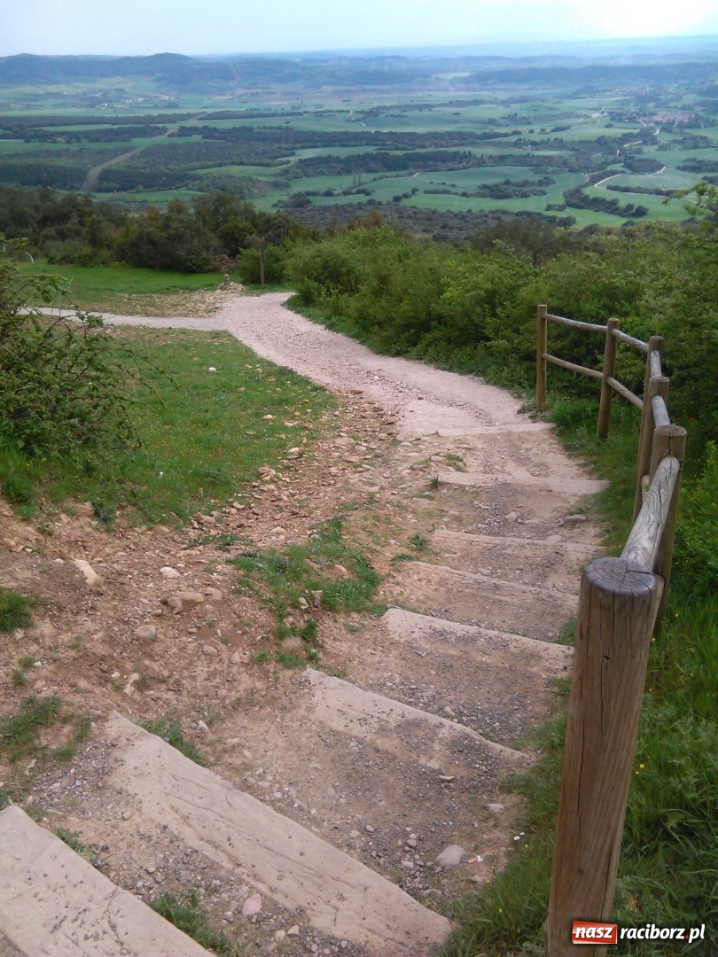 Zdjęcie w galerii na portalu naszraciborz.pl: Rowerowy Cyprzanów pielgrzymował szlakiem świętego Jakuba wiadomości z regionu
