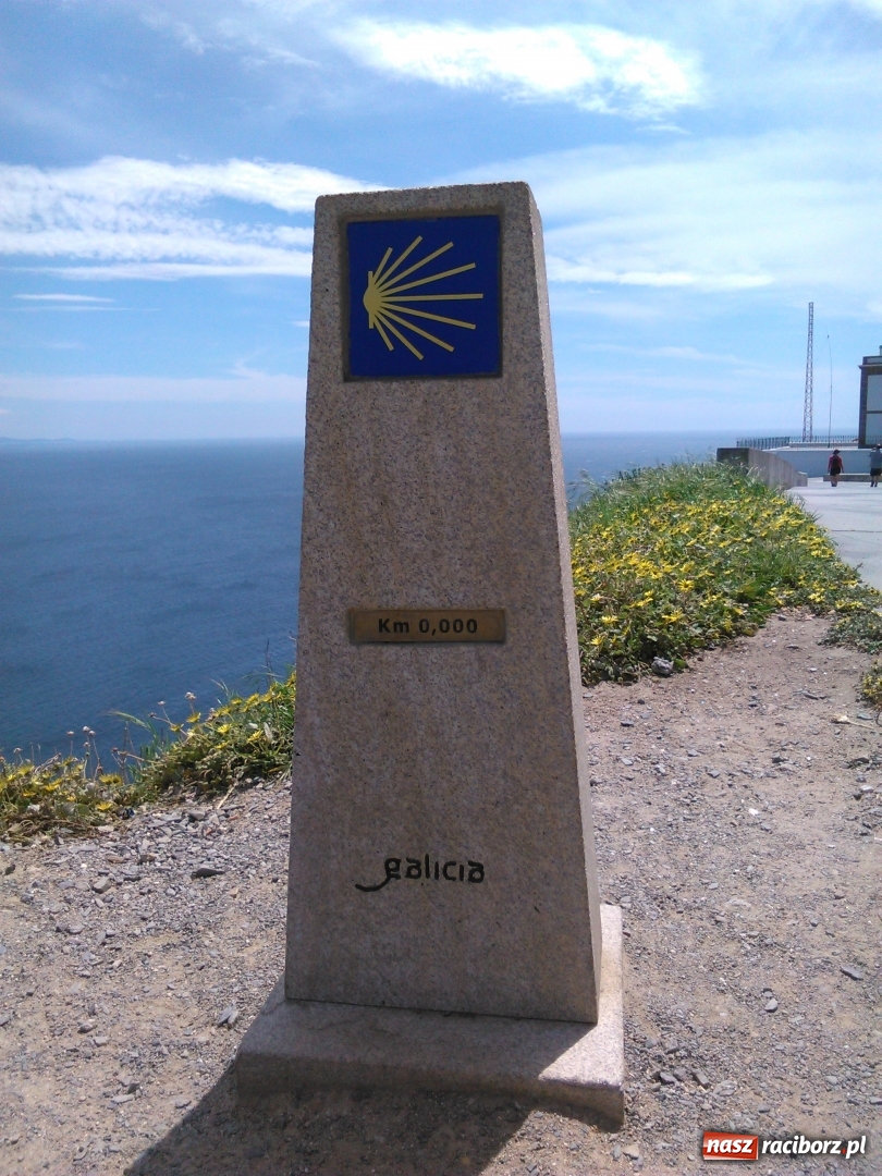 Zdjęcie w galerii na portalu naszraciborz.pl: Rowerowy Cyprzanów pielgrzymował szlakiem świętego Jakuba wiadomości z regionu