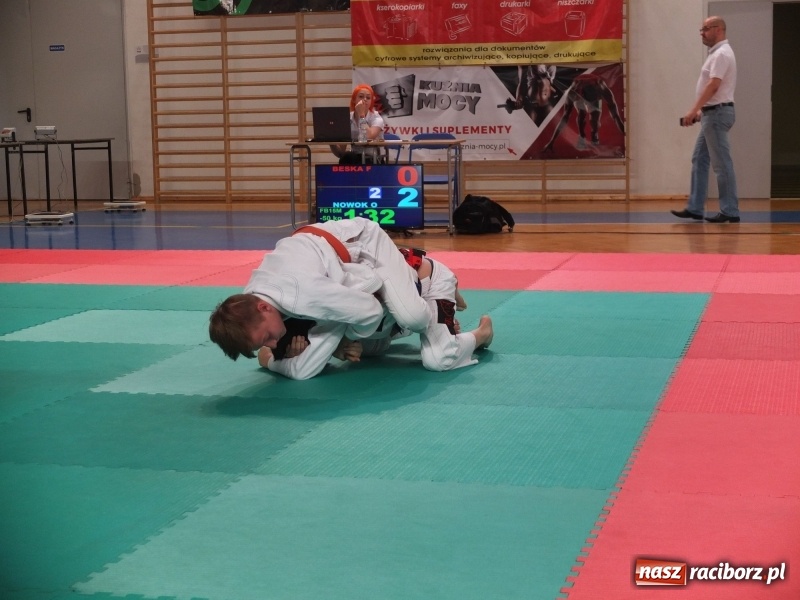 Zdjęcie w galerii na portalu naszraciborz.pl: Łamatorzy przywieźli medale z Rybnika  wiadomości z regionu