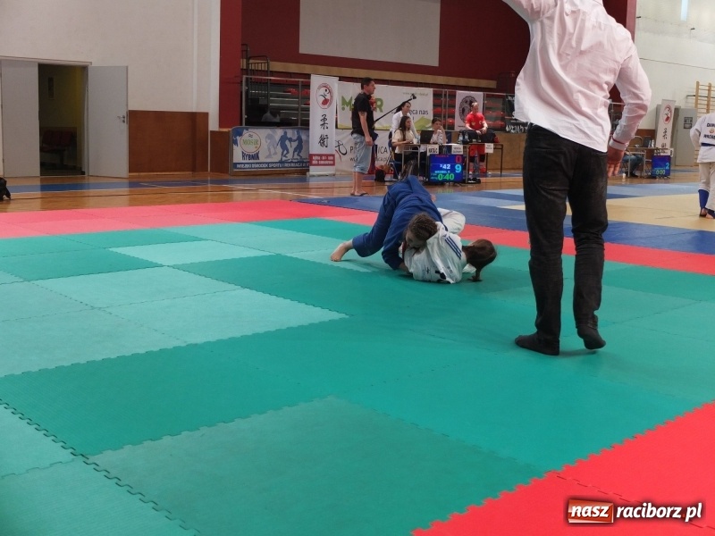 Zdjęcie w galerii na portalu naszraciborz.pl: Łamatorzy przywieźli medale z Rybnika  wiadomości z regionu