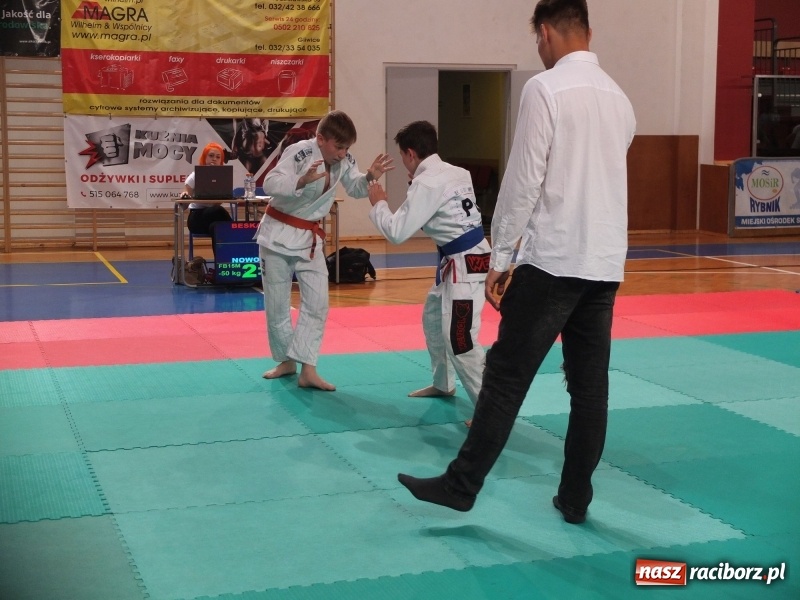 Zdjęcie w galerii na portalu naszraciborz.pl: Łamatorzy przywieźli medale z Rybnika  wiadomości z regionu