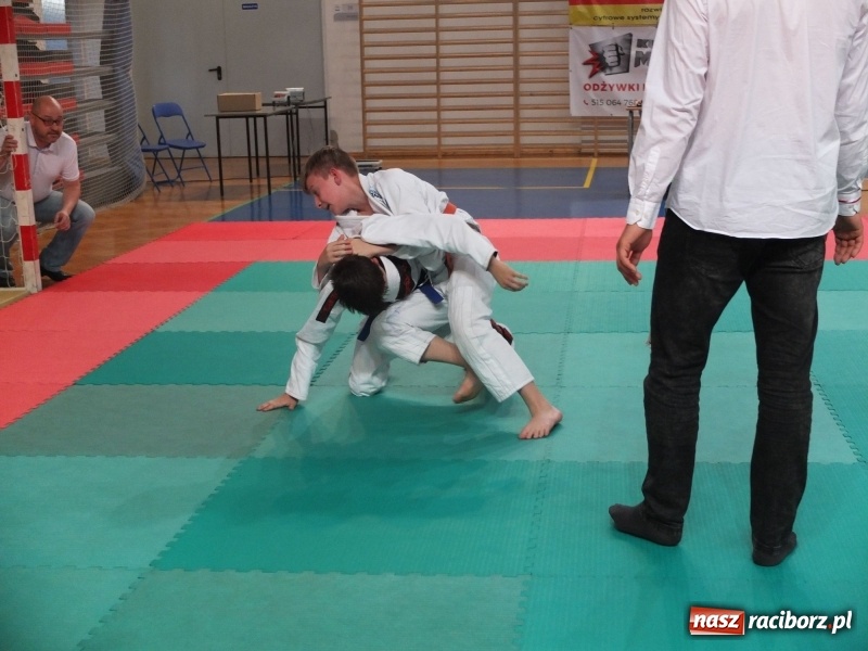 Zdjęcie w galerii na portalu naszraciborz.pl: Łamatorzy przywieźli medale z Rybnika  wiadomości z regionu