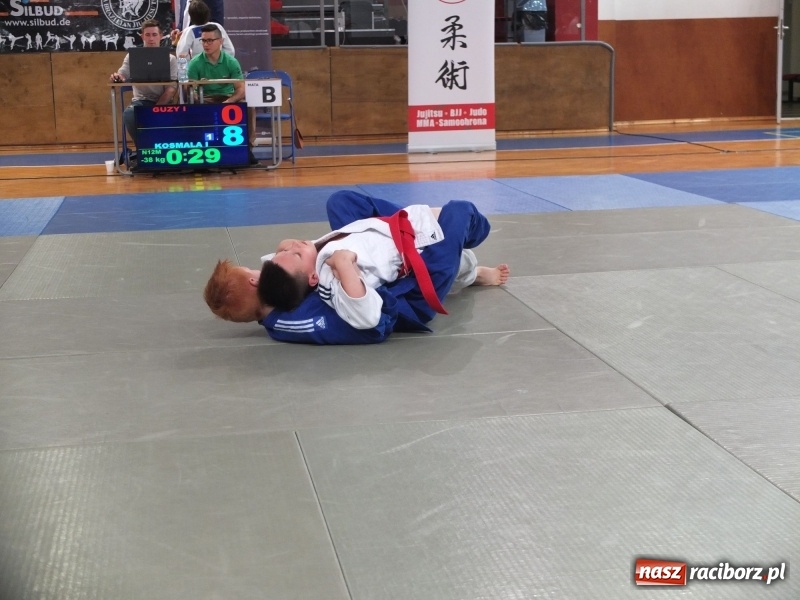 Zdjęcie w galerii na portalu naszraciborz.pl: Łamatorzy przywieźli medale z Rybnika  wiadomości z regionu