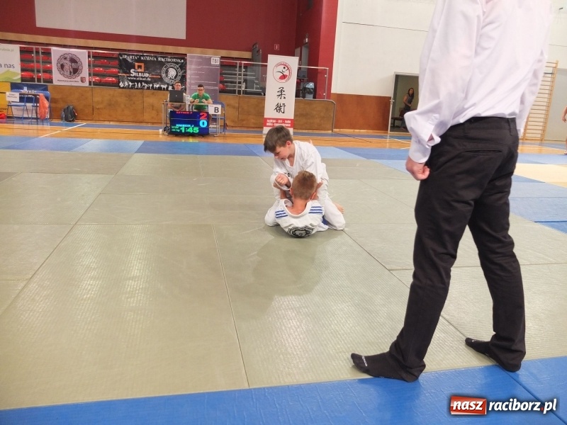 Zdjęcie w galerii na portalu naszraciborz.pl: Łamatorzy przywieźli medale z Rybnika  wiadomości z regionu