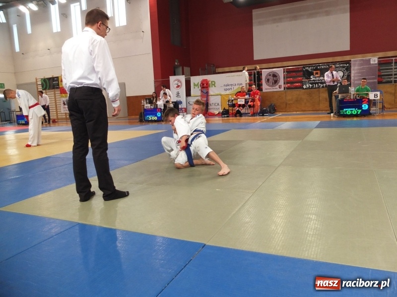 Zdjęcie w galerii na portalu naszraciborz.pl: Łamatorzy przywieźli medale z Rybnika  wiadomości z regionu