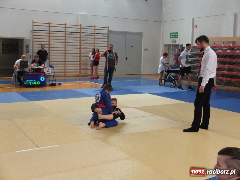 Zdjęcie w galerii na portalu naszraciborz.pl: Łamatorzy przywieźli medale z Rybnika  wiadomości z regionu