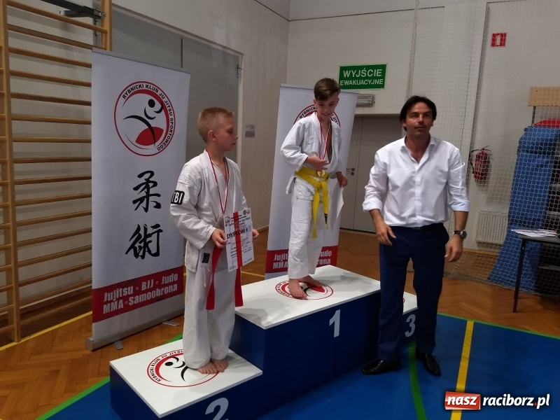 Zdjęcie w galerii na portalu naszraciborz.pl: Łamatorzy przywieźli medale z Rybnika  wiadomości z regionu