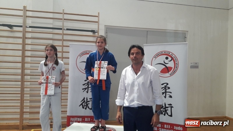 Zdjęcie w galerii na portalu naszraciborz.pl: Łamatorzy przywieźli medale z Rybnika  wiadomości z regionu