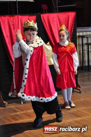 Zdjęcie w galerii na portalu naszraciborz.pl: Święto Szkoły w Borucinie wiadomości z regionu