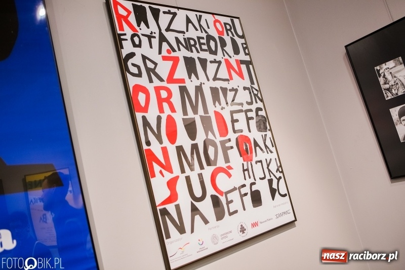 Zdjęcie w galerii na portalu naszraciborz.pl: Uczennice Liceum Plastycznego pokazały swoje prace w Galerii OBOK wiadomości z regionu