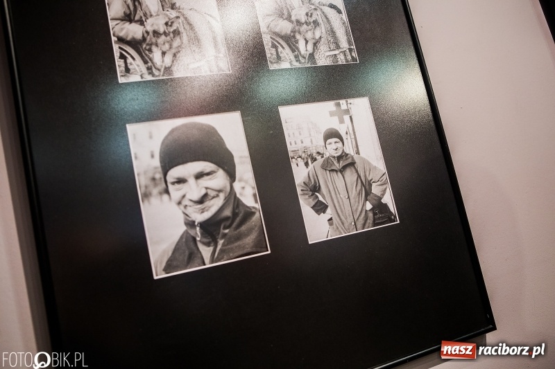 Zdjęcie w galerii na portalu naszraciborz.pl: Uczennice Liceum Plastycznego pokazały swoje prace w Galerii OBOK wiadomości z regionu