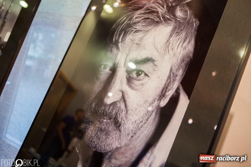 Zdjęcie w galerii na portalu naszraciborz.pl: Uczennice Liceum Plastycznego pokazały swoje prace w Galerii OBOK wiadomości z regionu