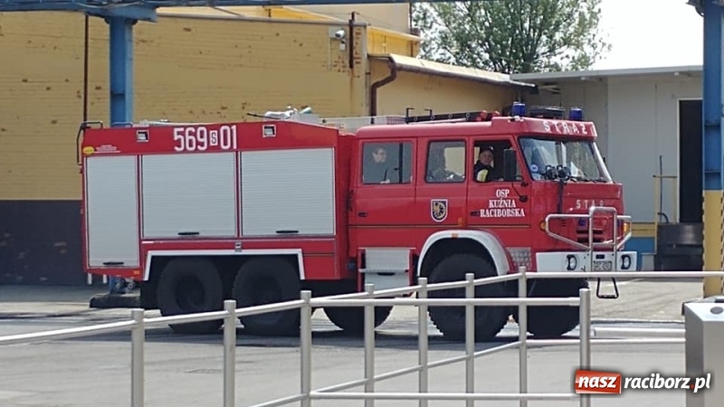 Zdjęcie w galerii na portalu naszraciborz.pl: Pożar w Henklu. Ćwiczenia raciborskiej kompanii odwodowej KSRG  wiadomości z regionu