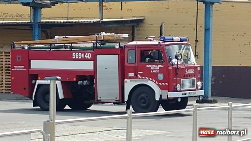 Zdjęcie w galerii na portalu naszraciborz.pl: Pożar w Henklu. Ćwiczenia raciborskiej kompanii odwodowej KSRG  wiadomości z regionu