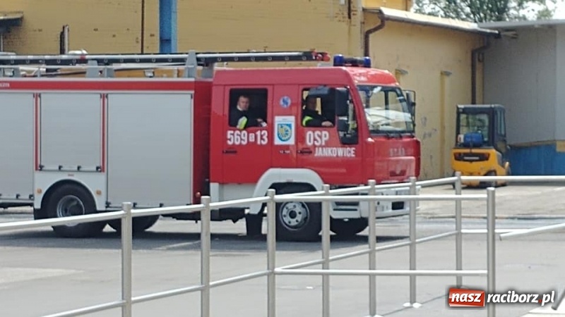 Zdjęcie w galerii na portalu naszraciborz.pl: Pożar w Henklu. Ćwiczenia raciborskiej kompanii odwodowej KSRG  wiadomości z regionu