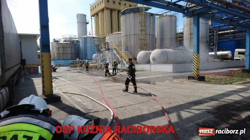 Zdjęcie w galerii na portalu naszraciborz.pl: Pożar w Henklu. Ćwiczenia raciborskiej kompanii odwodowej KSRG  wiadomości z regionu