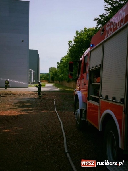 Zdjęcie w galerii na portalu naszraciborz.pl: Pożar w Henklu. Ćwiczenia raciborskiej kompanii odwodowej KSRG  wiadomości z regionu