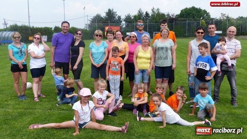 Zdjęcie w galerii na portalu naszraciborz.pl: Pomarańczowo i odjazdowo, czyli sobota na dwóch kółkach z raciborską biblioteką wiadomości z regionu
