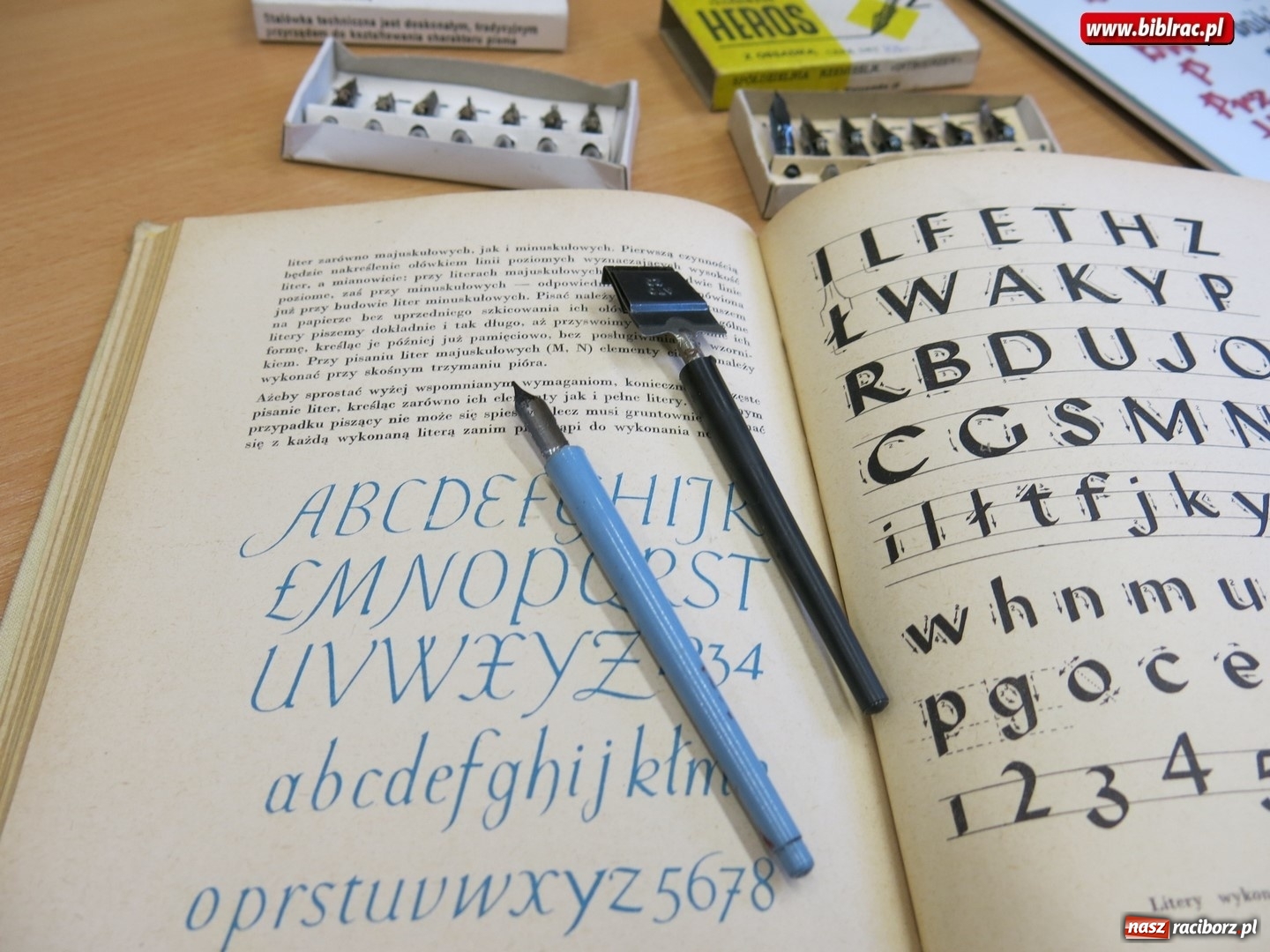 Zdjęcie w galerii na portalu naszraciborz.pl: Cudowna podróż do Książkowego Emporium w raciborskiej bibliotece wiadomości z regionu