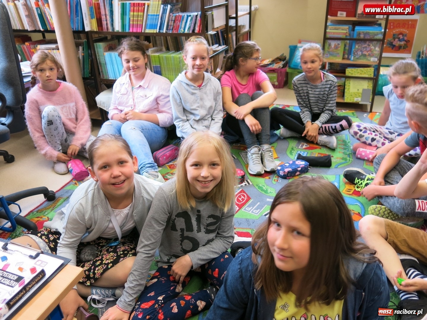 Zdjęcie w galerii na portalu naszraciborz.pl: Cudowna podróż do Książkowego Emporium w raciborskiej bibliotece wiadomości z regionu