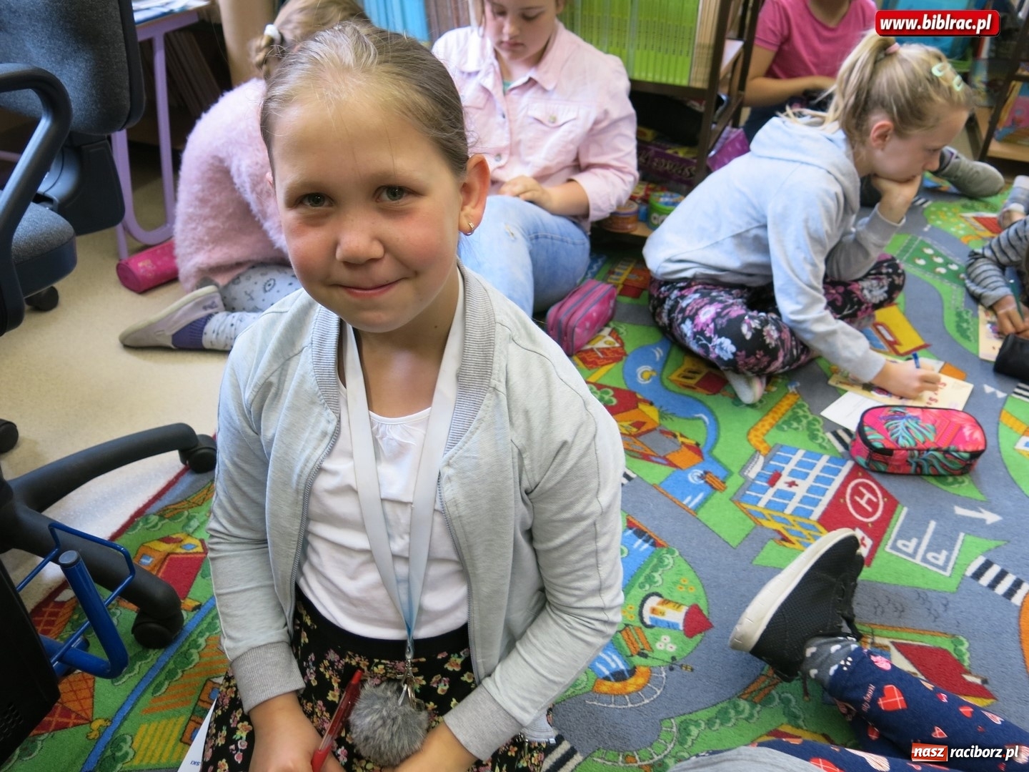 Zdjęcie w galerii na portalu naszraciborz.pl: Cudowna podróż do Książkowego Emporium w raciborskiej bibliotece wiadomości z regionu