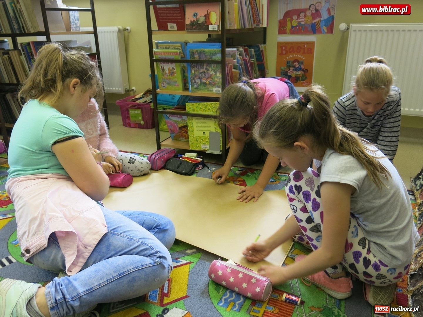 Zdjęcie w galerii na portalu naszraciborz.pl: Cudowna podróż do Książkowego Emporium w raciborskiej bibliotece wiadomości z regionu