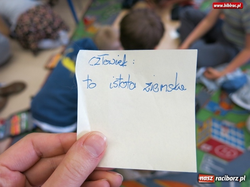 Zdjęcie w galerii na portalu naszraciborz.pl: Cudowna podróż do Książkowego Emporium w raciborskiej bibliotece wiadomości z regionu