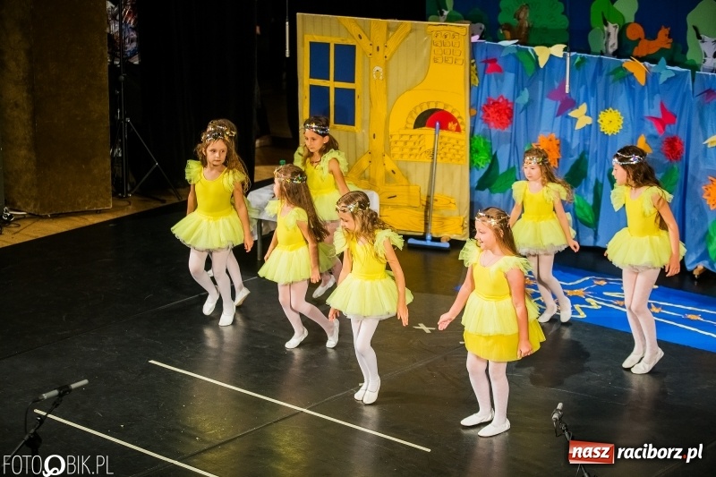 Zdjęcie w galerii na portalu naszraciborz.pl: Gala X Mini Festiwalu Przedszkolaków wiadomości z regionu
