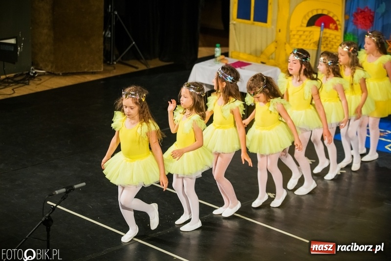Zdjęcie w galerii na portalu naszraciborz.pl: Gala X Mini Festiwalu Przedszkolaków wiadomości z regionu