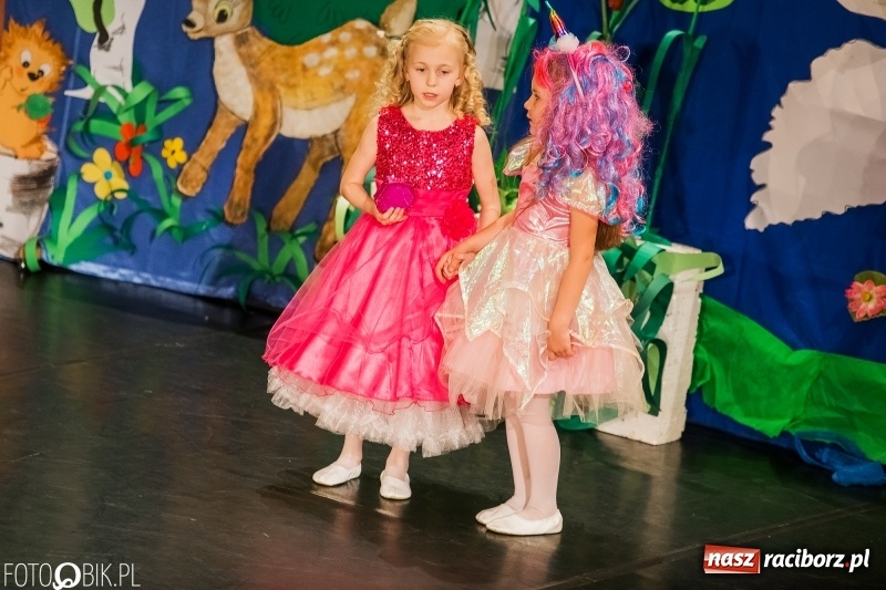Zdjęcie w galerii na portalu naszraciborz.pl: Gala X Mini Festiwalu Przedszkolaków wiadomości z regionu
