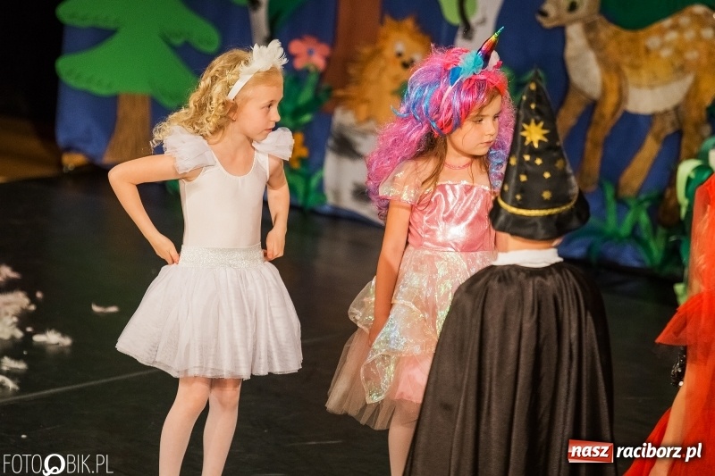 Zdjęcie w galerii na portalu naszraciborz.pl: Gala X Mini Festiwalu Przedszkolaków wiadomości z regionu