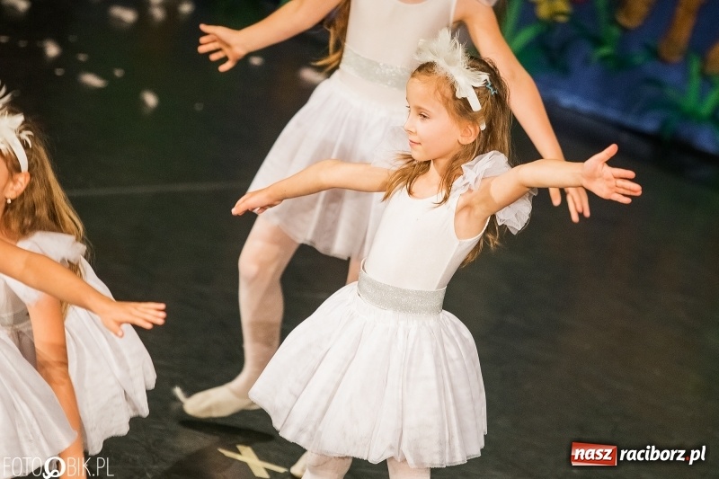 Zdjęcie w galerii na portalu naszraciborz.pl: Gala X Mini Festiwalu Przedszkolaków wiadomości z regionu