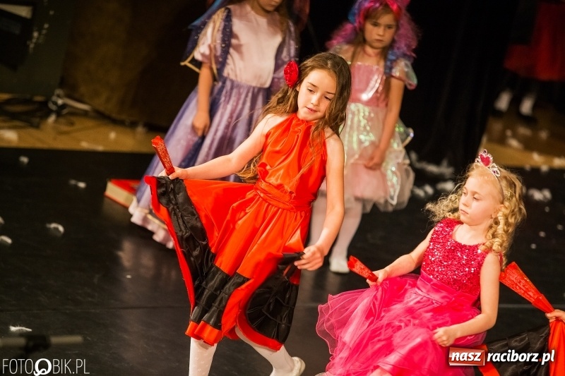 Zdjęcie w galerii na portalu naszraciborz.pl: Gala X Mini Festiwalu Przedszkolaków wiadomości z regionu