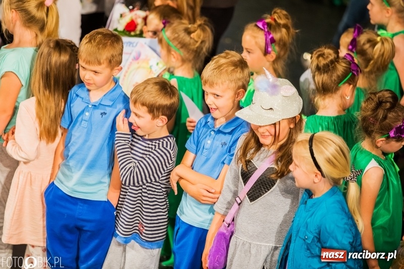 Zdjęcie w galerii na portalu naszraciborz.pl: Gala X Mini Festiwalu Przedszkolaków wiadomości z regionu