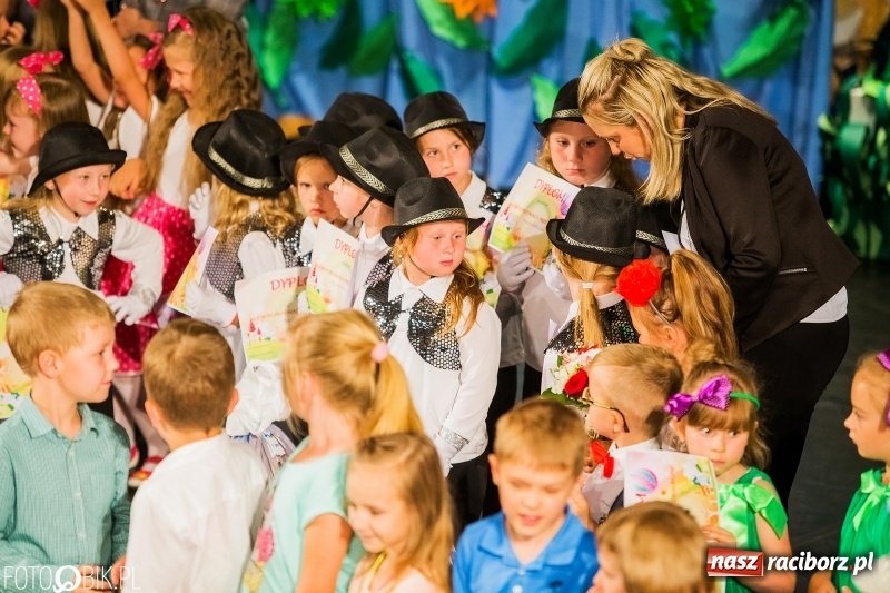 Zdjęcie w galerii na portalu naszraciborz.pl: Gala X Mini Festiwalu Przedszkolaków wiadomości z regionu