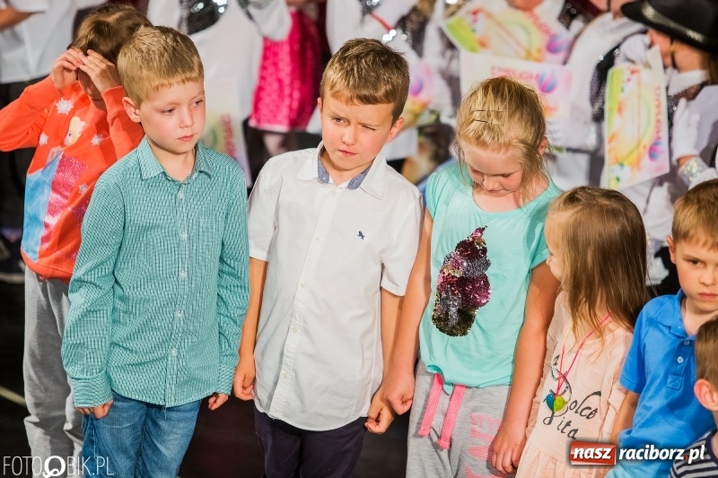 Zdjęcie w galerii na portalu naszraciborz.pl: Gala X Mini Festiwalu Przedszkolaków wiadomości z regionu