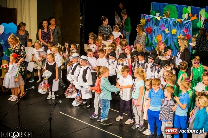 Zdjęcie w galerii na portalu naszraciborz.pl: Gala X Mini Festiwalu Przedszkolaków wiadomości z regionu