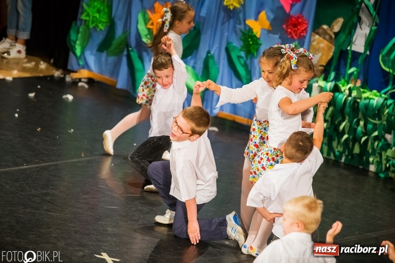 Zdjęcie w galerii na portalu naszraciborz.pl: Gala X Mini Festiwalu Przedszkolaków wiadomości z regionu
