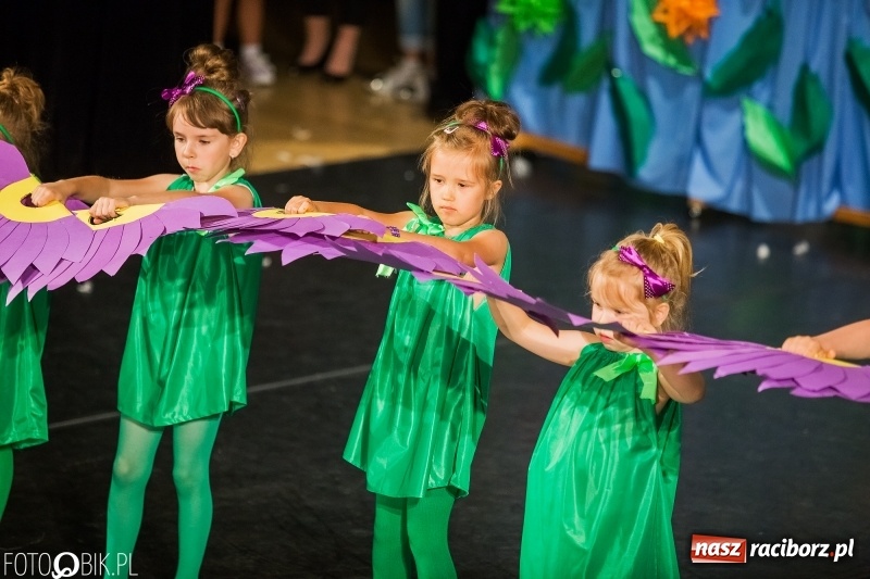 Zdjęcie w galerii na portalu naszraciborz.pl: Gala X Mini Festiwalu Przedszkolaków wiadomości z regionu