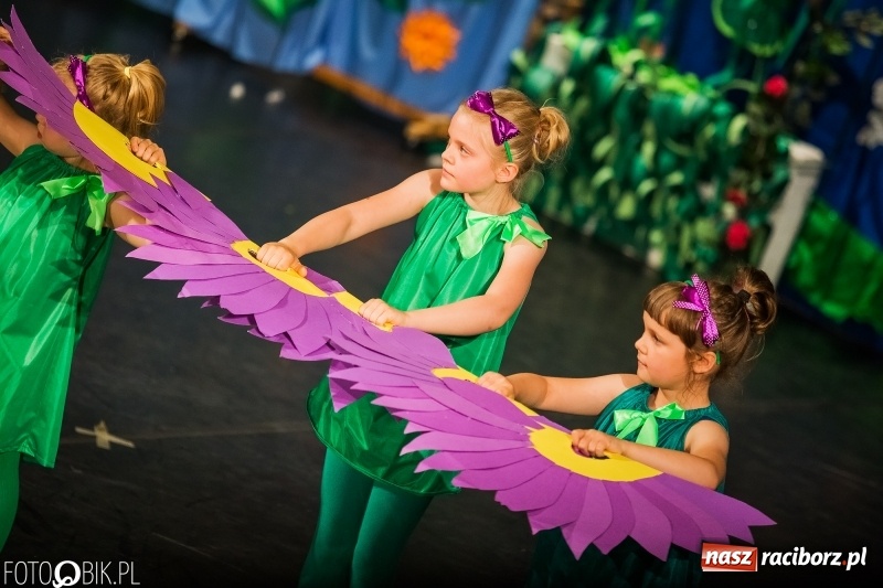 Zdjęcie w galerii na portalu naszraciborz.pl: Gala X Mini Festiwalu Przedszkolaków wiadomości z regionu
