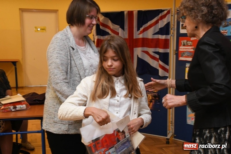 Zdjęcie w galerii na portalu naszraciborz.pl: The Globe – wojewódzki konkurs języka angielskiego w SP18 wiadomości z regionu