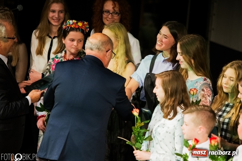 Zdjęcie w galerii na portalu naszraciborz.pl: II raciborska Gala Młodych Talentów w RCK wiadomości z regionu