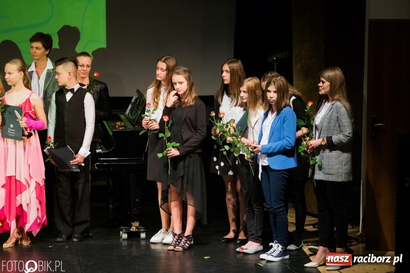 Zdjęcie w galerii na portalu naszraciborz.pl: II raciborska Gala Młodych Talentów w RCK wiadomości z regionu
