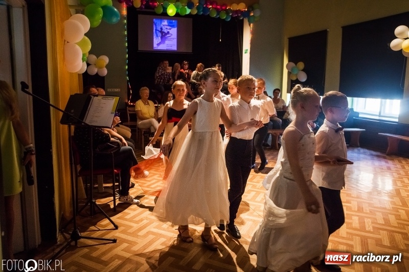 Zdjęcie w galerii na portalu naszraciborz.pl: Wiosenny Pląs w Młodzieżowym Domu Kultury wiadomości z regionu