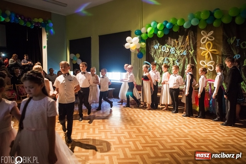 Zdjęcie w galerii na portalu naszraciborz.pl: Wiosenny Pląs w Młodzieżowym Domu Kultury wiadomości z regionu