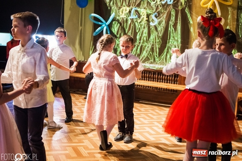 Zdjęcie w galerii na portalu naszraciborz.pl: Wiosenny Pląs w Młodzieżowym Domu Kultury wiadomości z regionu