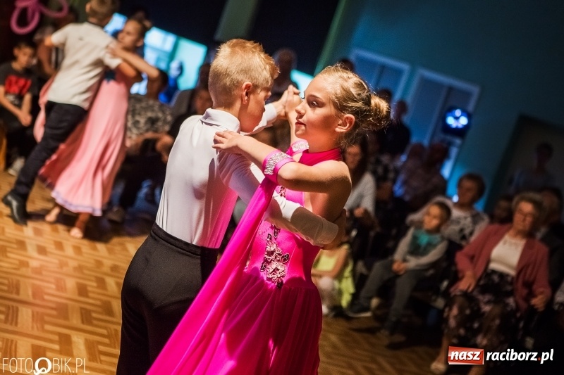 Zdjęcie w galerii na portalu naszraciborz.pl: Wiosenny Pląs w Młodzieżowym Domu Kultury wiadomości z regionu