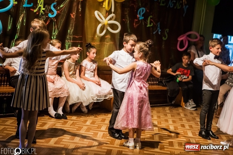 Zdjęcie w galerii na portalu naszraciborz.pl: Wiosenny Pląs w Młodzieżowym Domu Kultury wiadomości z regionu